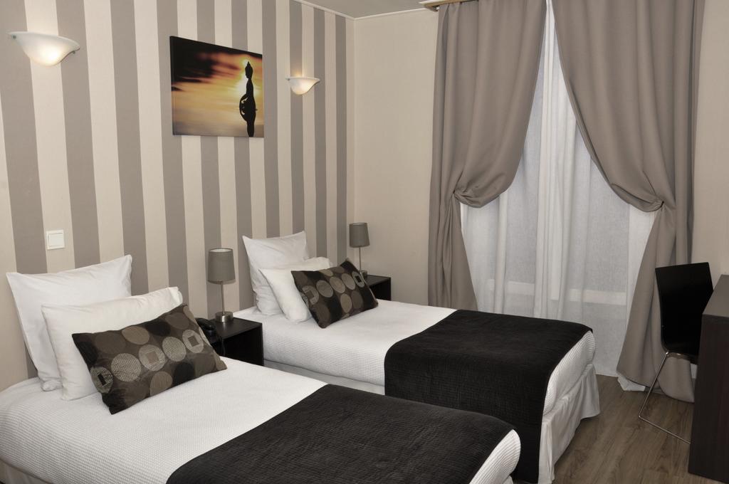 Hotel Du Mont Blanc Paris Cameră foto